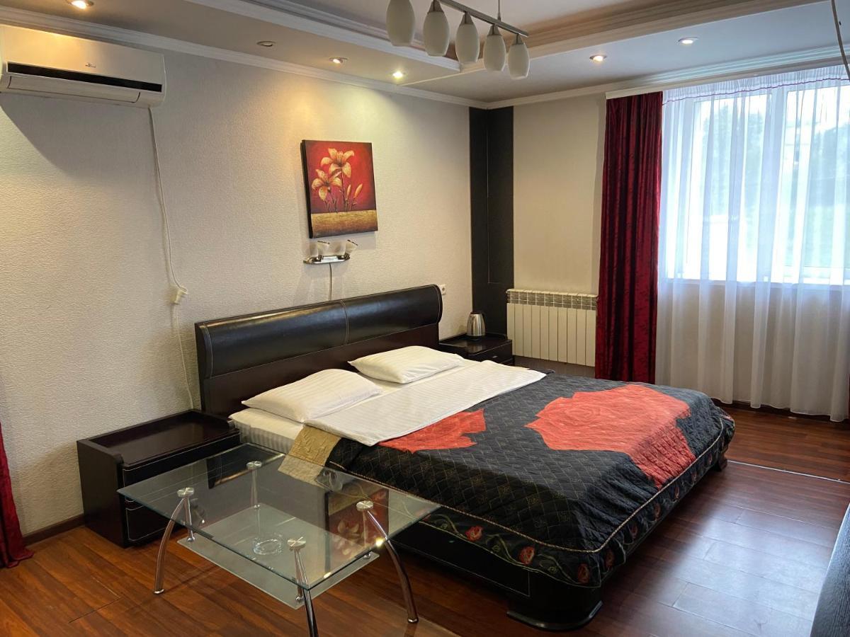 Boguslavl' Hotel Bohuslav ภายนอก รูปภาพ